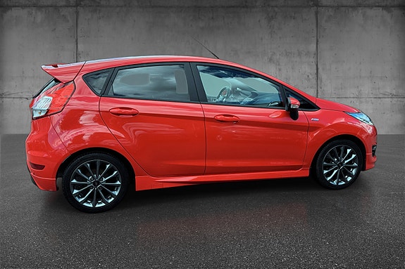 Ford Fiesta 5 of 5