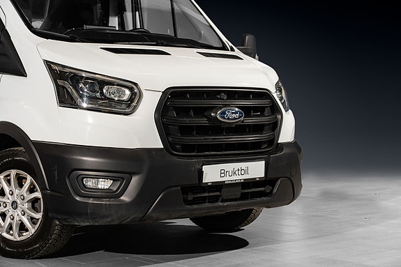 Ford Transit 2 of 5