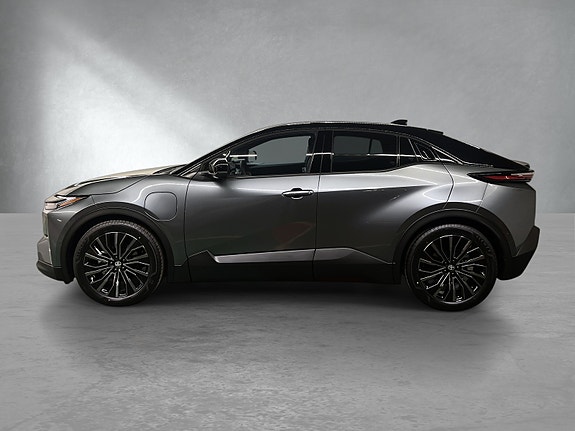 Toyota C-HR+ 2 of 27