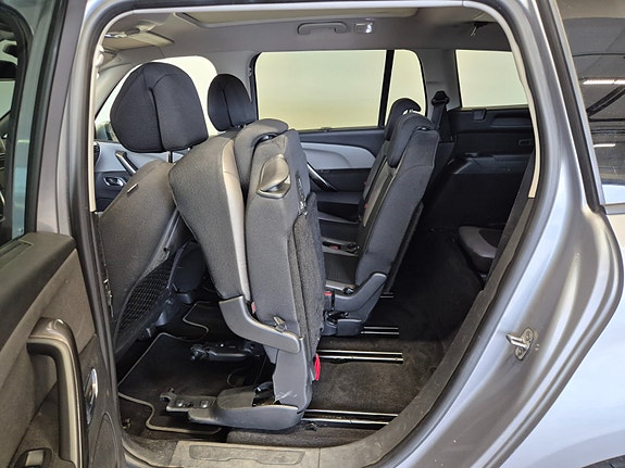 Citroen Grand C4 Picasso 24 of 30