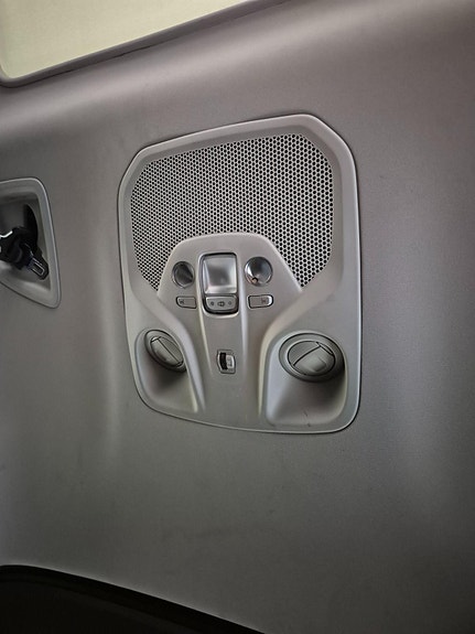 Citroen Grand C4 Picasso 26 of 30