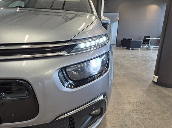Citroen Grand C4 Picasso 9 of 30