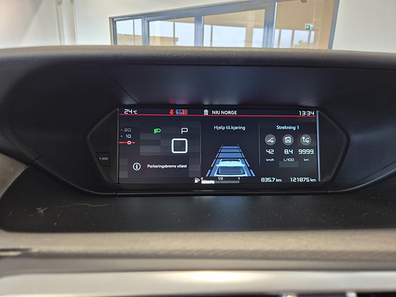 Citroen Grand C4 Picasso 14 of 30