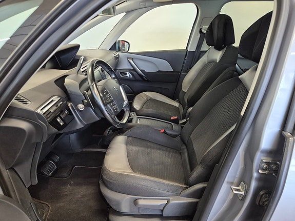 Citroen Grand C4 Picasso 10 of 30