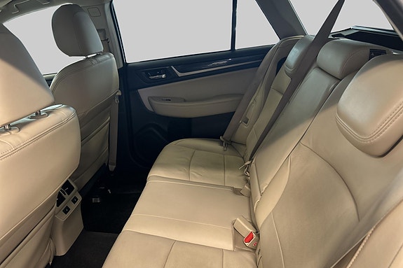 Subaru Outback 25 hos Sommerseth
