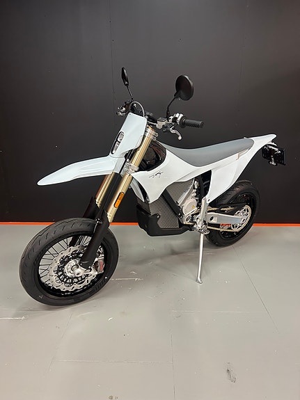 Stark Varg SM 60 hp 3 of 5