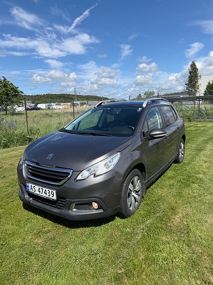Peugeot 2008 4 of 5