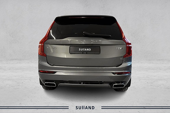 Volvo XC90 4 of 28