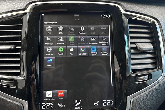 Volvo XC90 28 of 28
