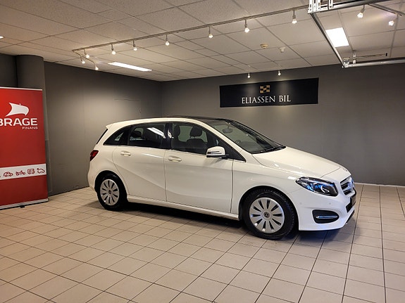 Mercedes-Benz B-Klasse 4 of 5