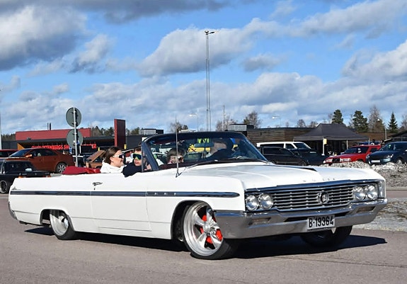 Buick Le Sabre 11 of 17