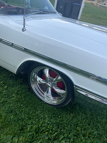 Buick Le Sabre 13 of 17