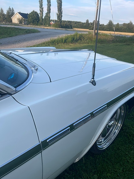 Buick Le Sabre 15 of 17