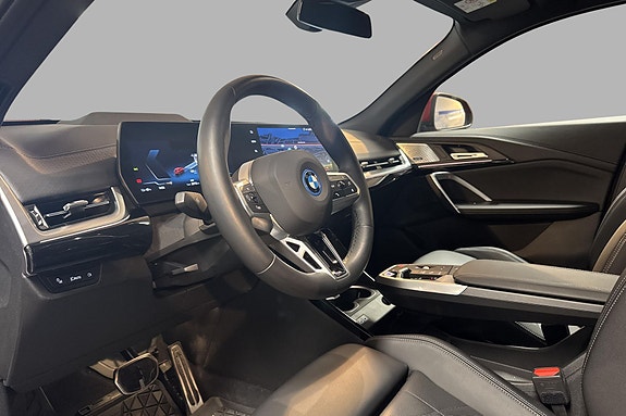 BMW iX2 7 of 17