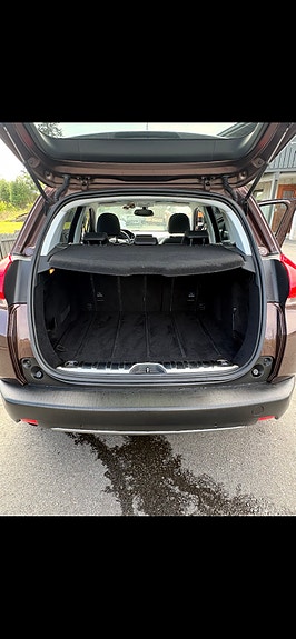 Peugeot 2008 9 of 19