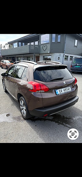 Peugeot 2008 3 of 5