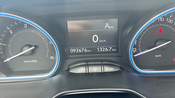 Peugeot 2008 19 of 19