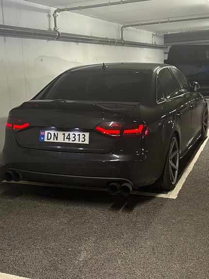Audi A4 7 of 20