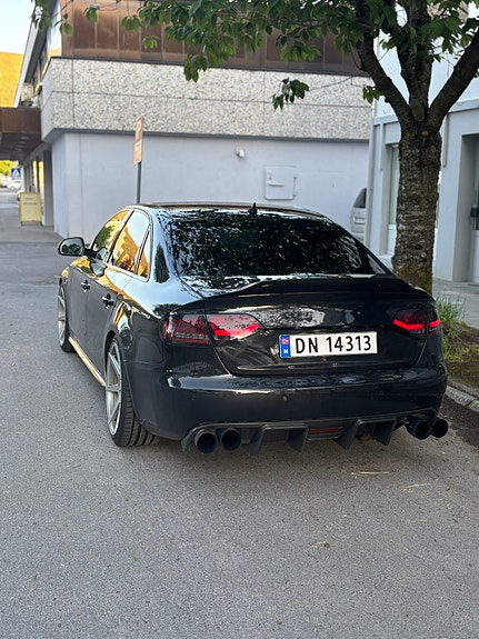 Audi A4 9 of 20