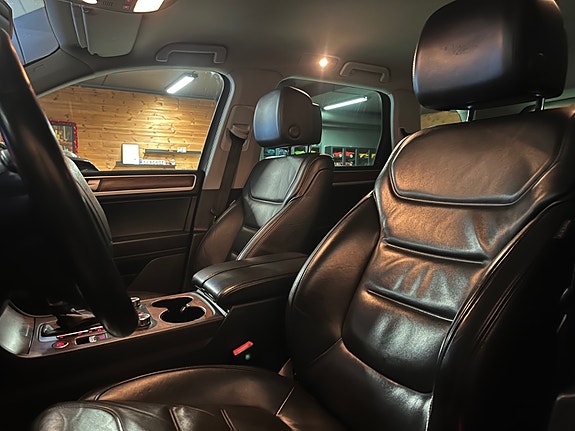 Volkswagen Touareg 20 of 30