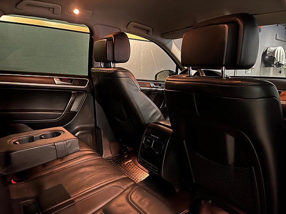 Volkswagen Touareg 28 of 30