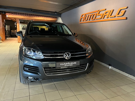 Volkswagen Touareg 3 of 30