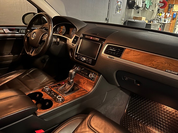 Volkswagen Touareg 24 of 30