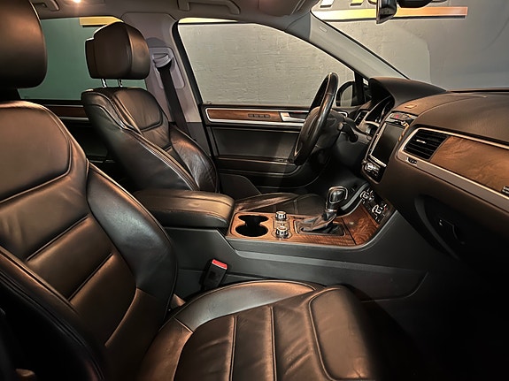 Volkswagen Touareg 25 of 30