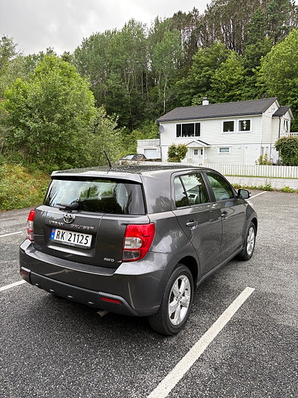 Toyota Urban Cruiser 5 of 11
