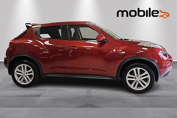 Nissan Juke 2 of 5