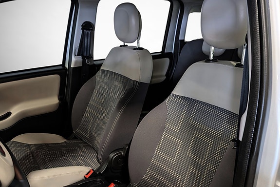 Fiat Panda 16 of 23