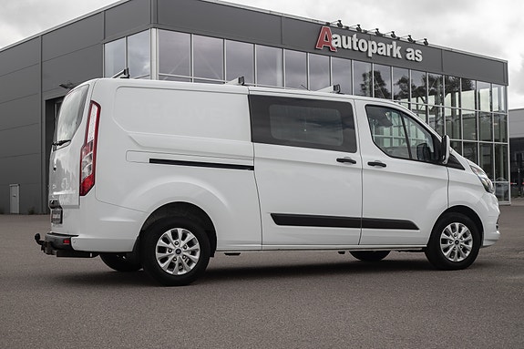 Ford Transit Custom 9 of 30