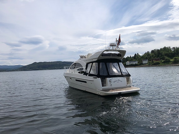 Azimut 39 Flybridge - Skipsregistrert. 4 of 5