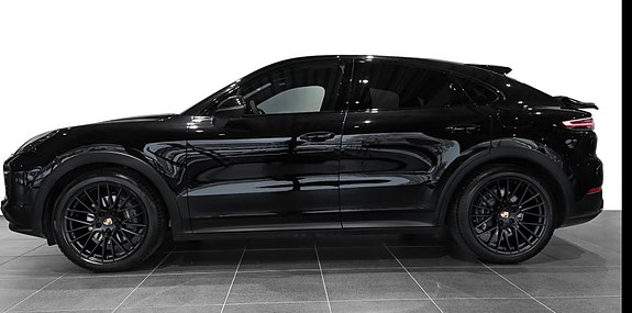 Porsche Cayenne Coupe 3 of 5