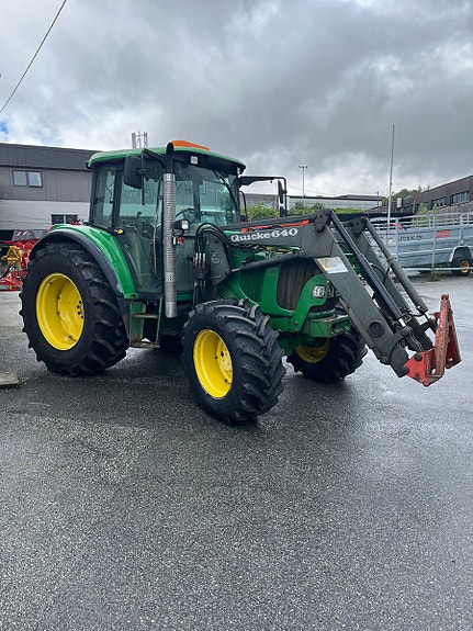 John Deere 6220 2003, kr 265 000,-