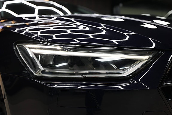 Audi A7 10 of 30