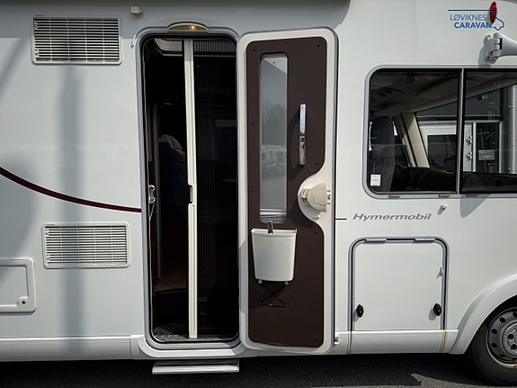 Hymer HYMERMOBIL B 594 6 of 30