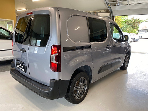 Peugeot Partner 4 of 5