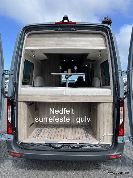 Mercedes-Benz Sprinter 4x4 / 7 of 30