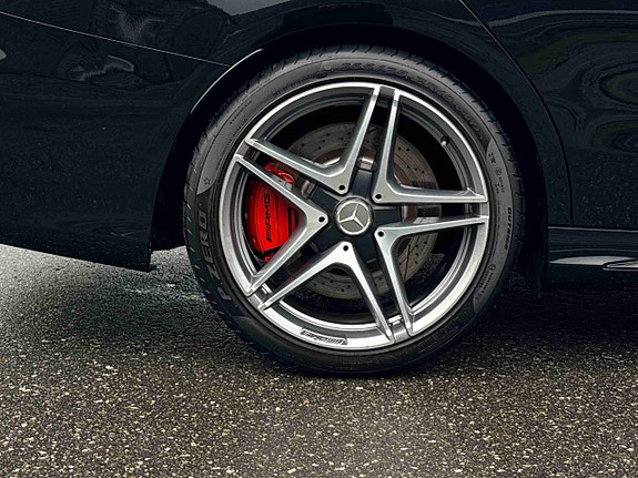 Mercedes-Benz C63 19 of 30