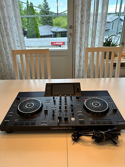 Product image 2 of 9