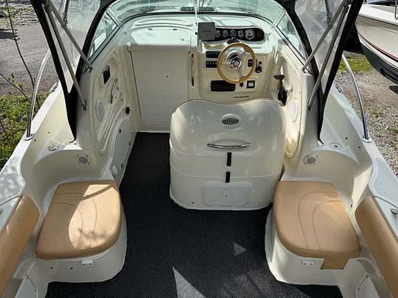 Flott Karnic Bluewater 2260, med riktig motor: Volvo Penta D3-160. Kun 425 timer 16 of 22