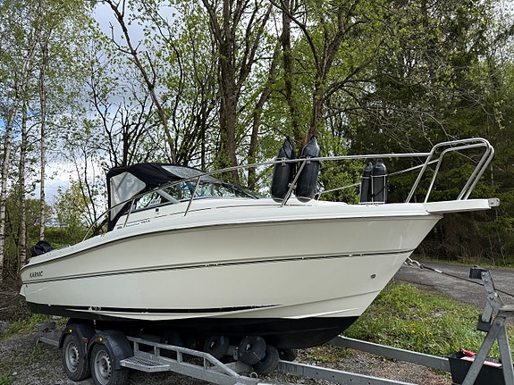 Flott Karnic Bluewater 2260, med riktig motor: Volvo Penta D3-160. Kun 425 timer 5 of 22