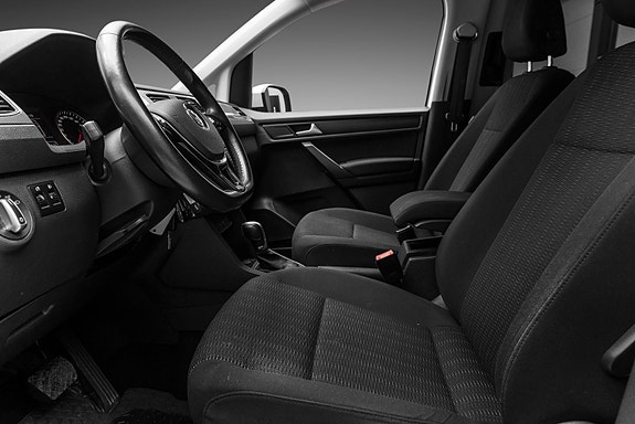 Volkswagen Caddy Maxi 9 of 23