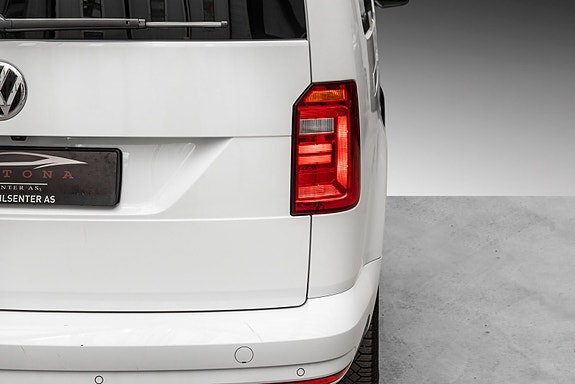 Volkswagen Caddy Maxi 6 of 23