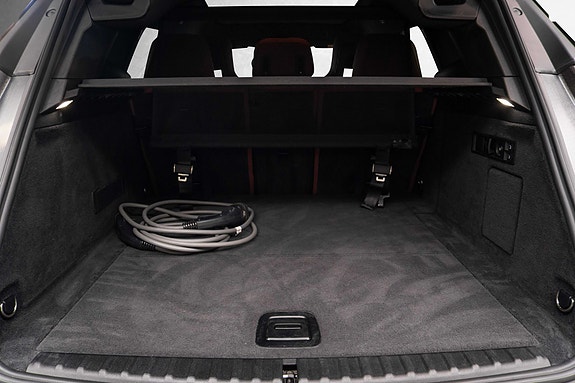 BMW iX 30 of 30