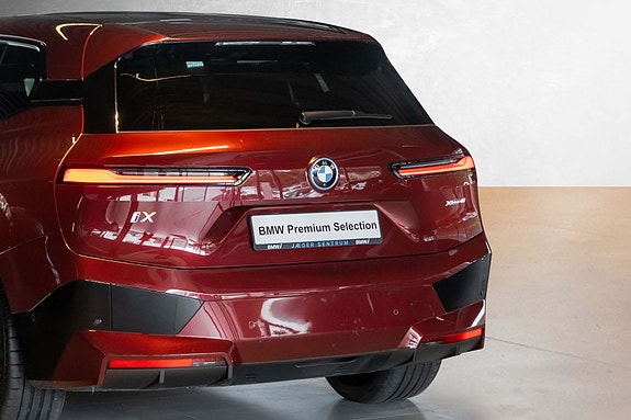 BMW iX 7 of 30