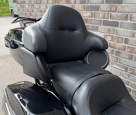 Harley-Davidson FLTRK Road Glide Limited 5 of 5