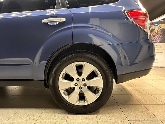 Subaru Forester 4 of 30