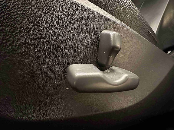Subaru Forester 26 of 30